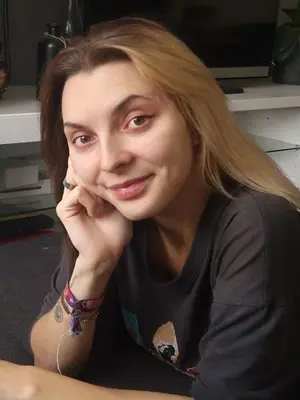 Jennisweet, 24