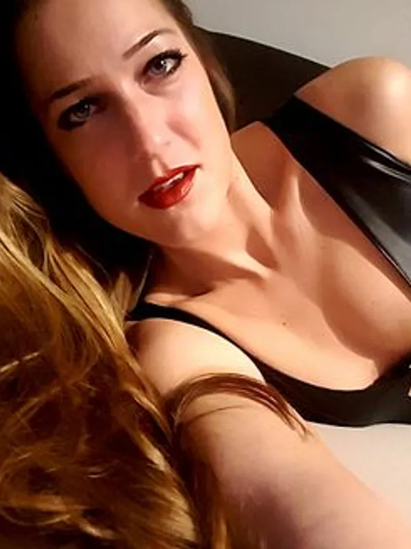 Parkplatzsex JessiPorno, 36 aus Wiesbaden
