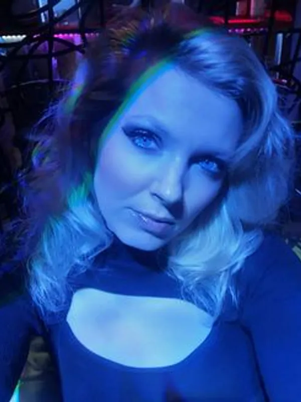Parkplatzsex Jewellove, 41 aus Ehingen