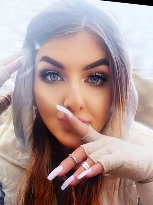 Parkplatzsex Jeyjey, 37 aus Heilbronn