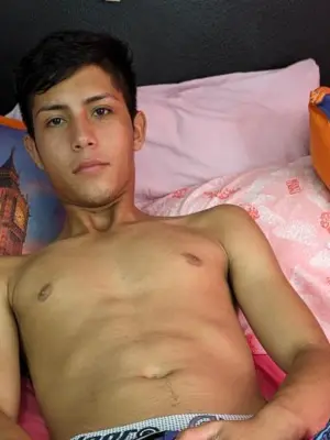 Jhonzair, 22