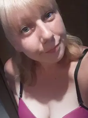 Weiteres Foto von Josefine1234 – Anmelden zum Freischalten