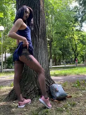 Juicy_Linda, 26
