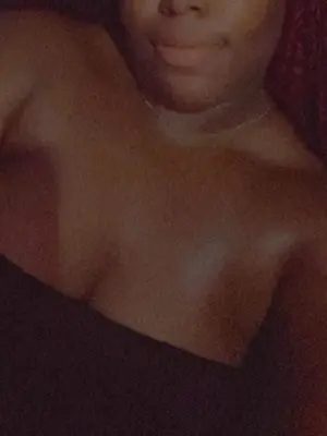 Weiteres Foto von JuicyValentina – Anmelden zum Freischalten
