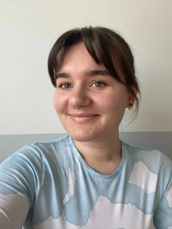 Parkplatzsex JulieExtasy, 25 aus Berlin
