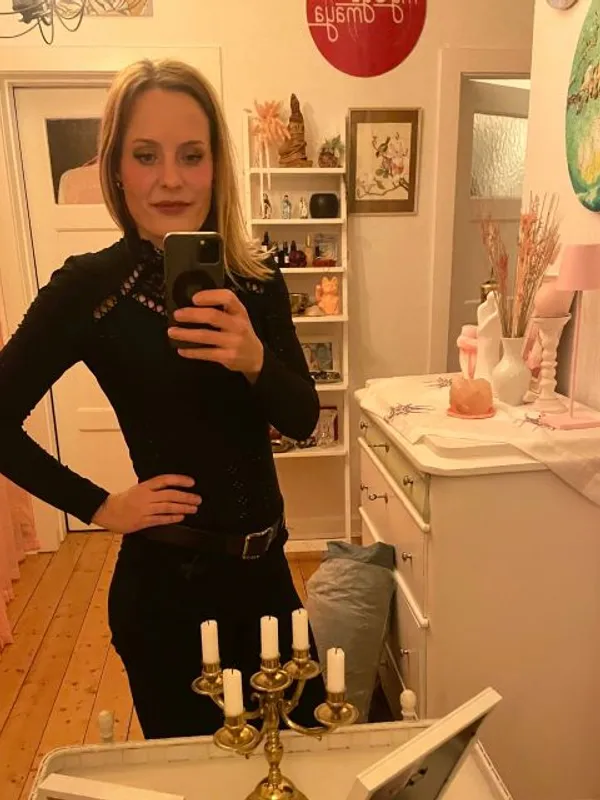 Parkplatzsex JulieMystique, 32 aus Kiel
