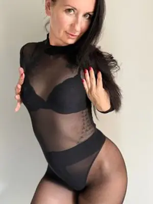 KatiFrench, 45