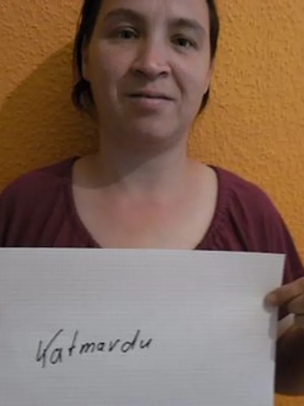 Parkplatzsex katmardu, 48 aus Berlin
