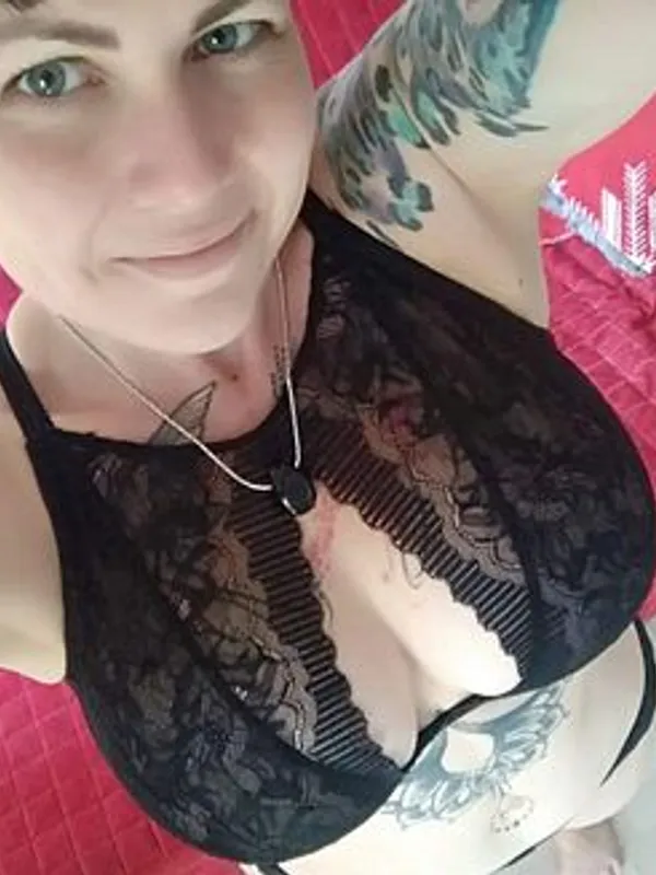 Parkplatzsex KatNight, 41 aus Wuppertal