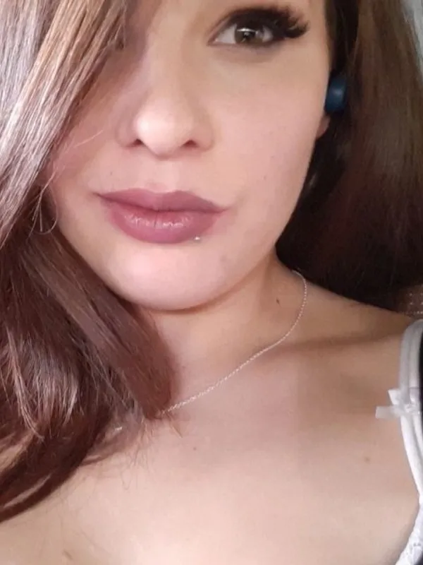 Parkplatzsex kholek, 26 aus Ascona