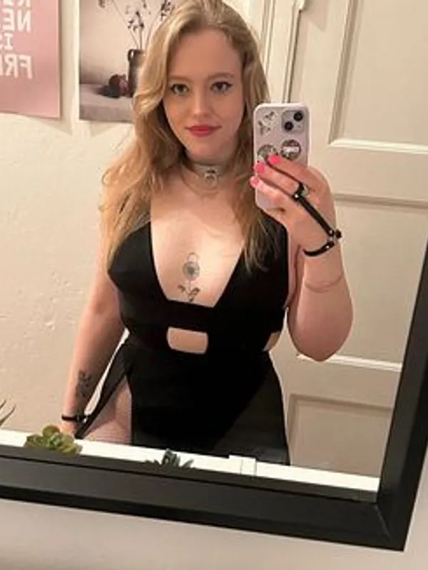 Parkplatzsex KinkyAmy, 29 aus Harsewinkel