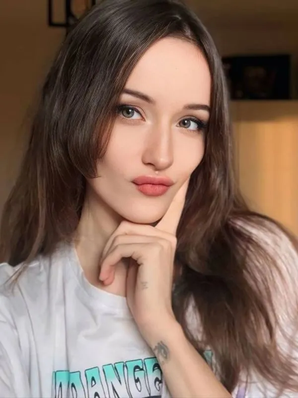 Parkplatzsex KissyFoxy, 19 aus Hamburg