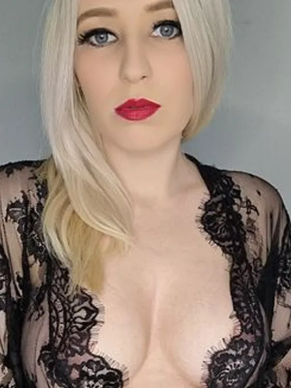 Parkplatzsex KittyCatx3, 32 aus Berlin