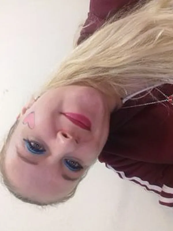 Parkplatzsex Ladiabla35, 37 aus Dessau