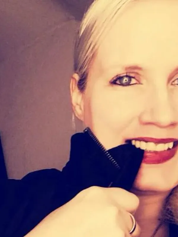 Parkplatzsex LadyKarame, 46 aus Berlin
