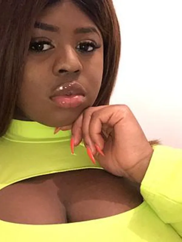 Parkplatzsex Latisha-Love, 27 aus Elsdorf