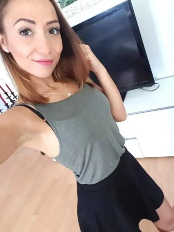 Parkplatzsex LeeTizia, 35 aus Aspern