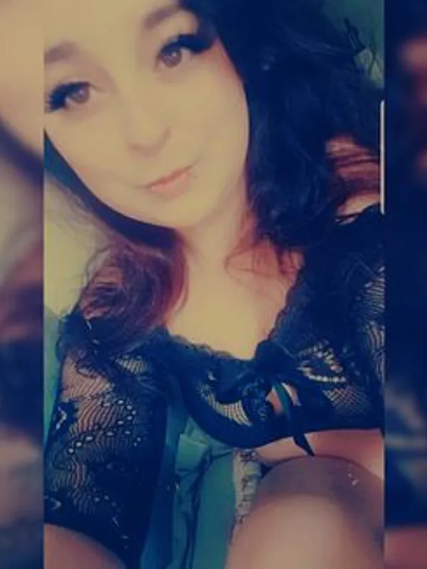 Parkplatzsex LelinaxXx, 32 aus Pulheim