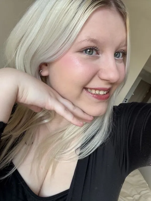 Parkplatzsex LenaSecret, 19 aus Spiez