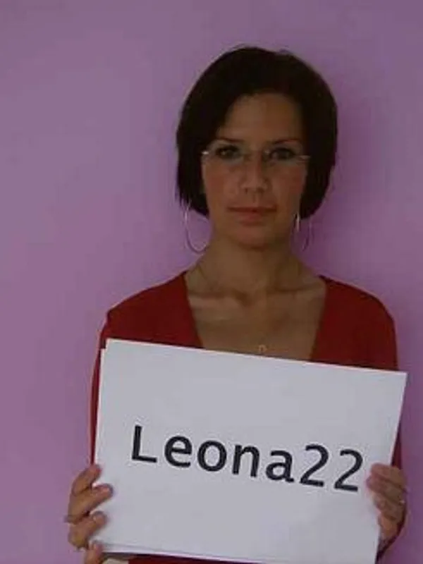 Parkplatzsex Leona22, 40 aus Holzwickede
