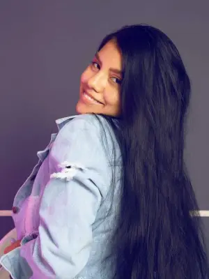 LexyDevi, 22