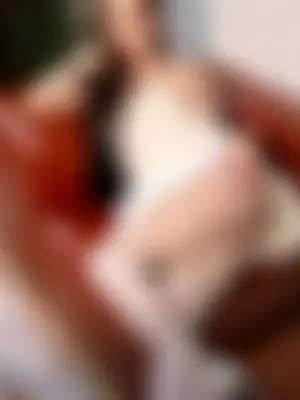 Weiteres Foto von LiaPeach – Anmelden zum Freischalten
