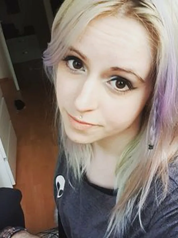 Parkplatzsex lilith94, 31 aus Stockelsdorf