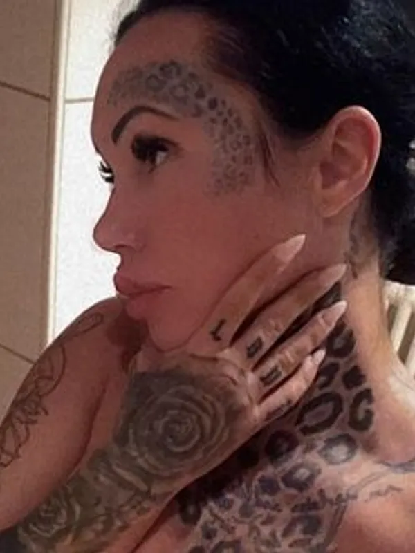 Parkplatzsex Lilli-Leo, 32 aus Neue Neustadt