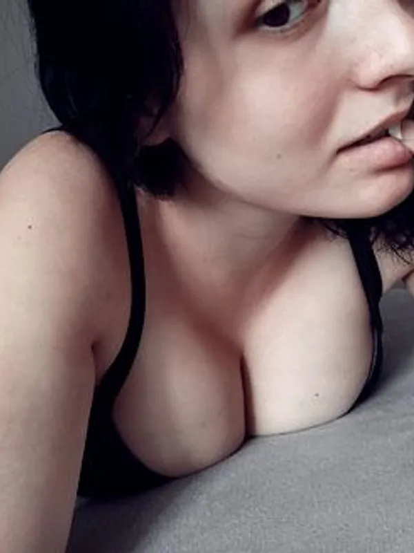 Parkplatzsex lilly_devil_xx, 28 aus Wien