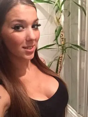 Weiteres Foto von LisaLove- – Anmelden zum Freischalten