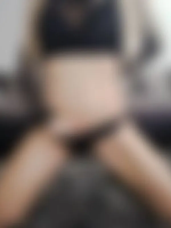 Parkplatzsex LittleLIna, 35 aus Petershagen