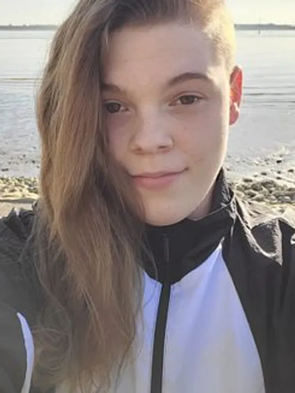 Parkplatzsex LittleMissPrincess, 25 aus Friedrichshafen