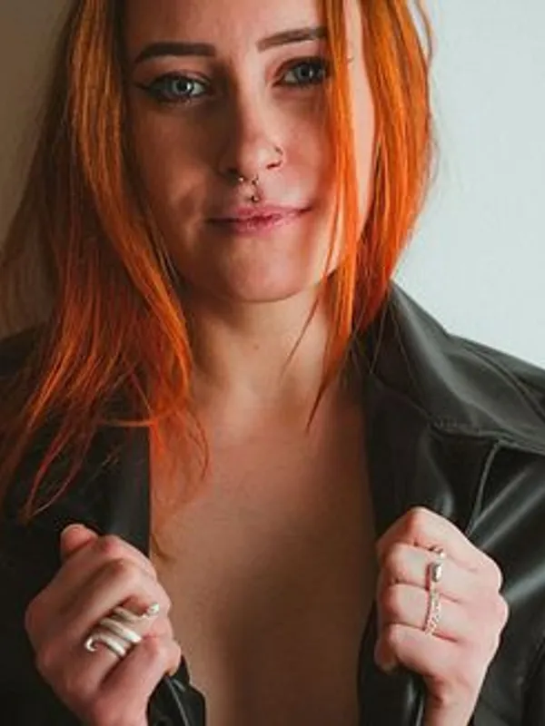Profilbild von Liz2500, 24 Jahre aus Köniz