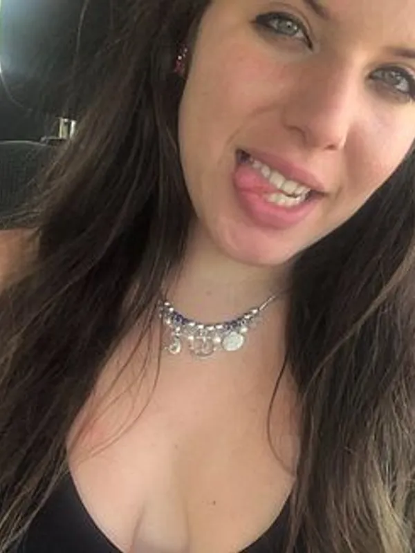 Parkplatzsex LolaStar305, 31 aus Berlin