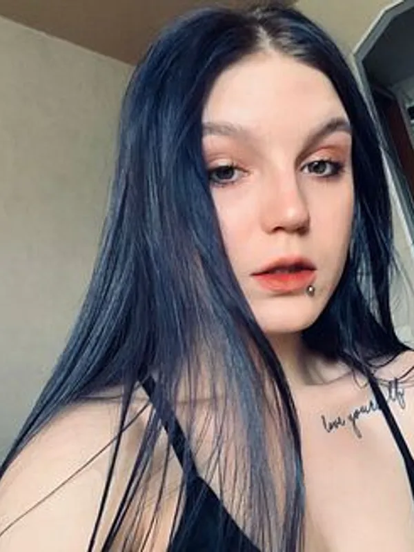 Parkplatzsex LOLAWEY, 24 aus Hamburg