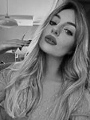 Louisa_, 32