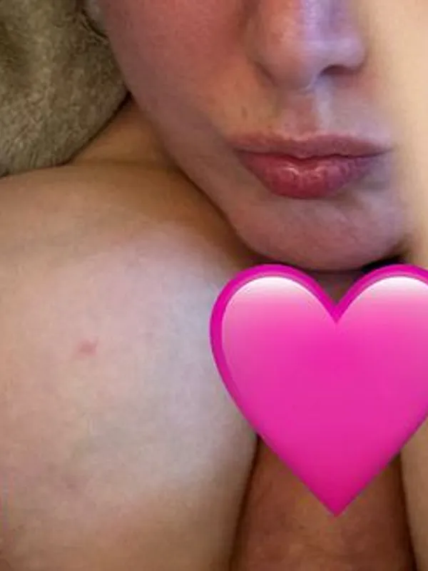 Parkplatzsex Lovely-Aurora, 35 aus Essen