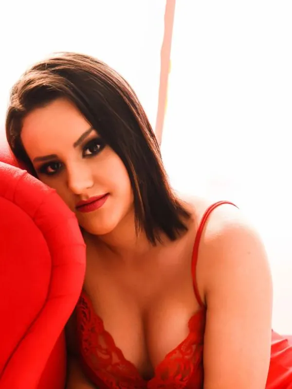Parkplatzsex luckgirl18, 27 aus Hamburg