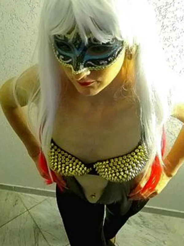 Parkplatzsex Lustluder-Celine, 38 aus Rathenow