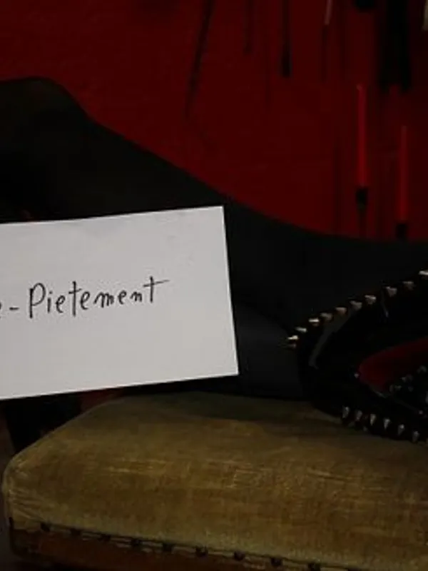 Parkplatzsex Madame-Pietement, 37 aus Marl