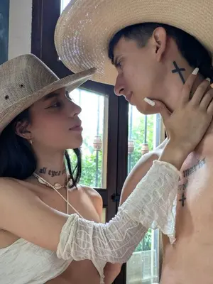 makiandjimmy, 21