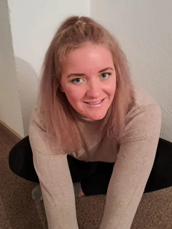 Parkplatzsex Marie-Lou, 27 aus Zell am See