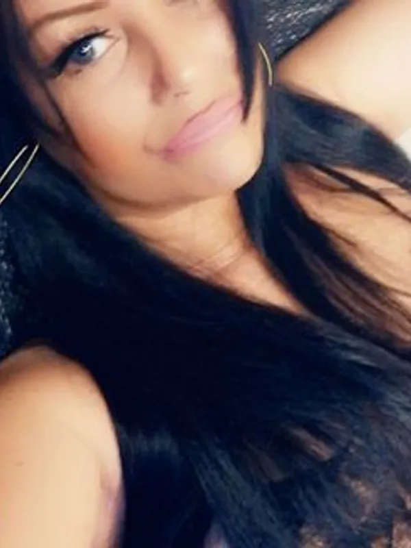 Parkplatzsex Mariella-Charlene, 45 aus Oschatz