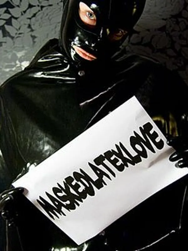 Parkplatzsex maskedlatexlove, 48 aus Oldenburg