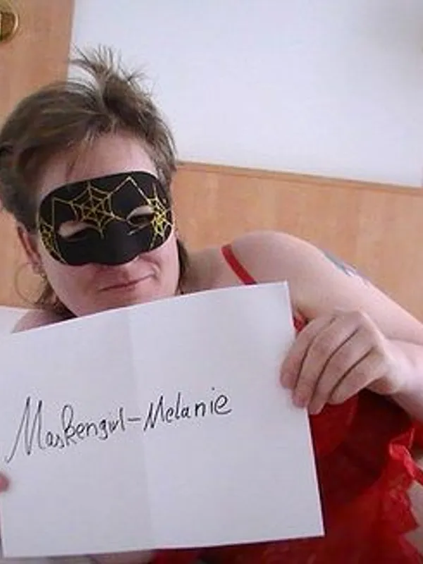 Parkplatzsex Maskengirl-Melanie, 49 aus Münster