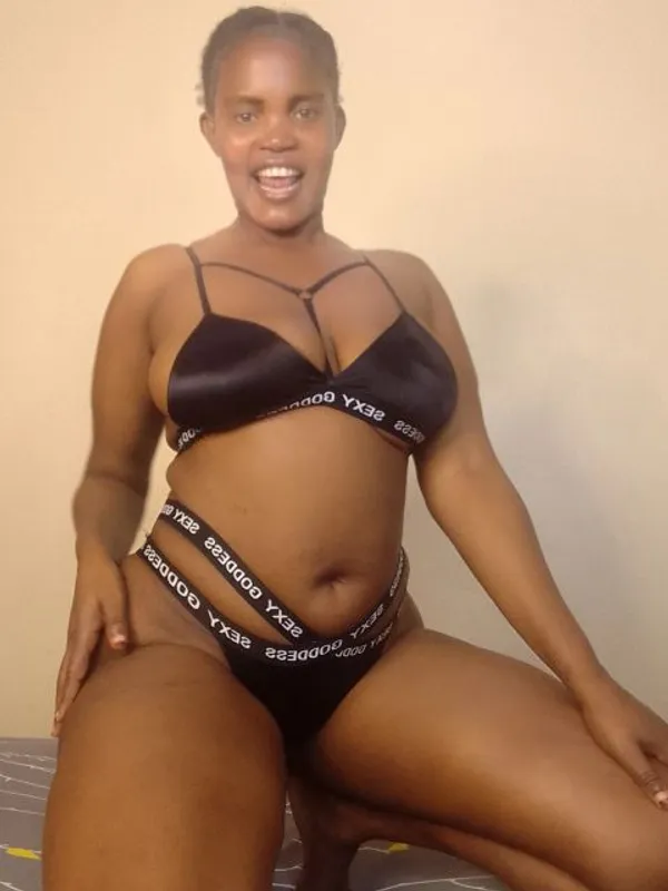 Parkplatzsex MelisaKlein, 32 aus Wien