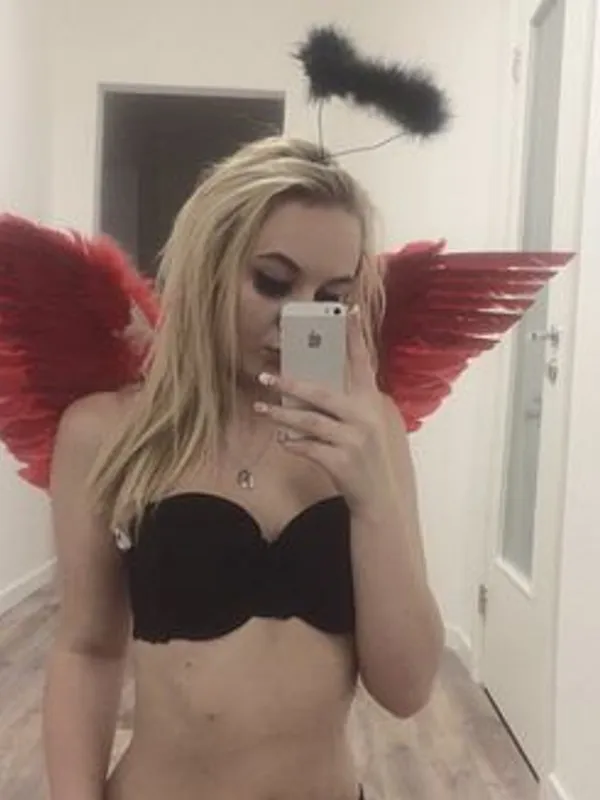 Parkplatzsex Meowclub, 28 aus Lugano