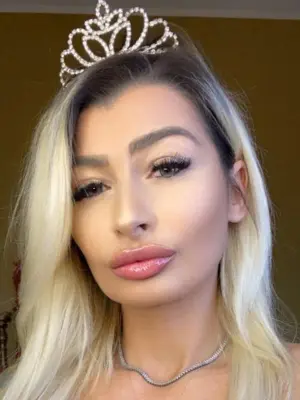 Weiteres Foto von MesmerizingQueen – Anmelden zum Freischalten