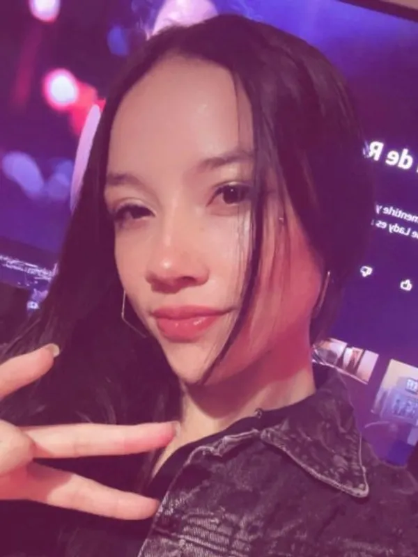 Parkplatzsex mia-charlott, 23 aus Rostock