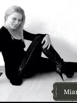 Miamine, 33